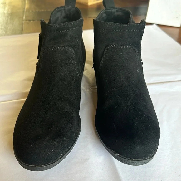 Arizona Jeans ankle boots. Size 7 - Picture 2 of 7